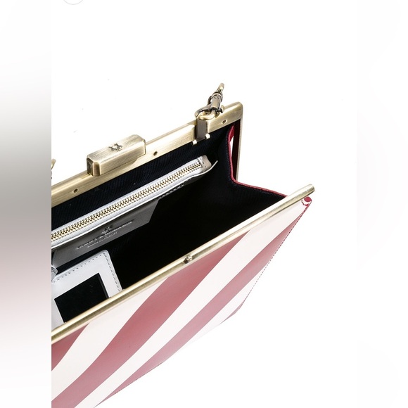 Tammy&Benjamin striped shoulder bag. Hardly used! Pristine Condition! - Picture 2 of 6